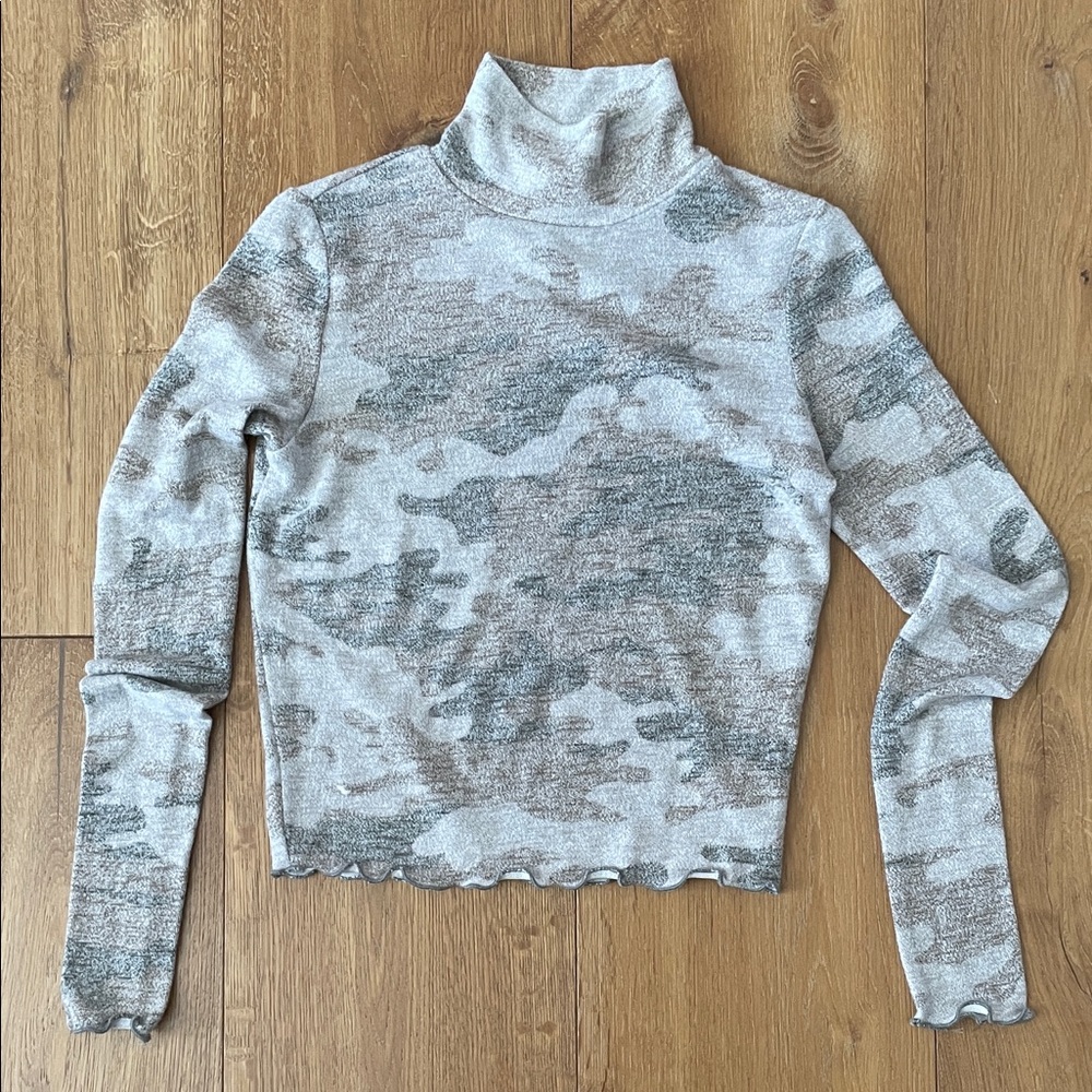Love Fire Small Subtle Camo Turtleneck Thin Very Soft Top with scallop edge